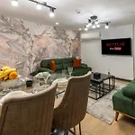 Baymari Life Hotel
